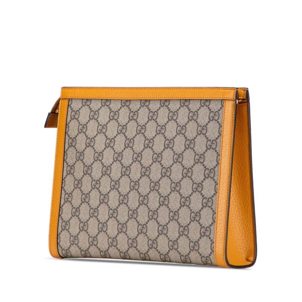 GUCCI Authentic Cream Leather Clutch Bag - Picture 2 of 10